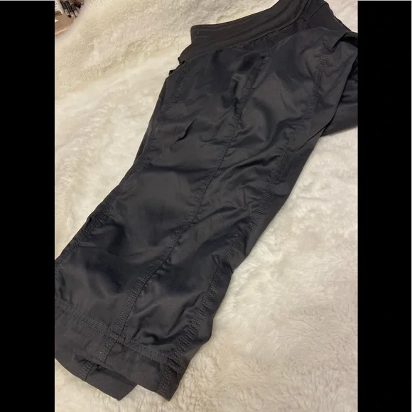 NWT! The North Face Aphrodite Women's Plus Size 2X Gray Athletic Hiking Pants - Picture 2 of 9